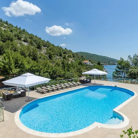 Zaglav Korcula *